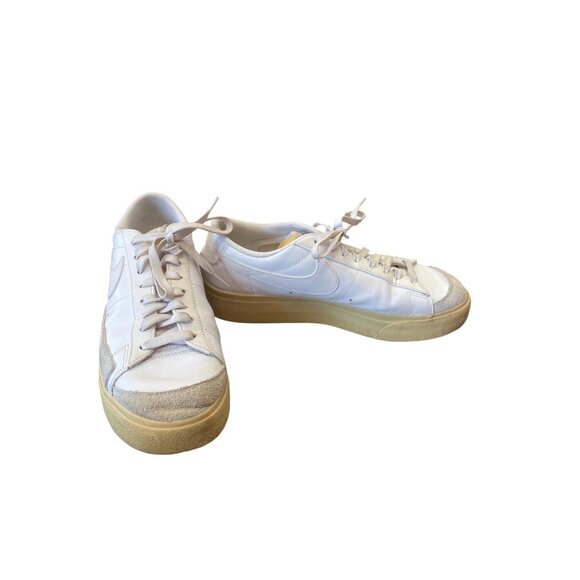 Nike Other - Nike Blazer Low Mens White Sneakers Size 9.5 SKU 9111
